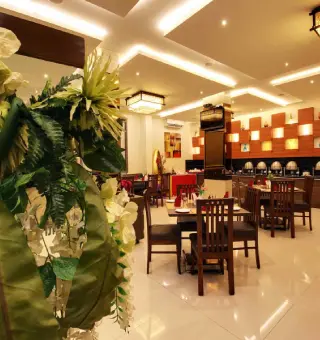 Restaurant In Shirdi