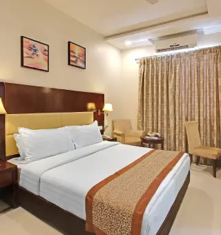 hotel near sai baba temple shirdi