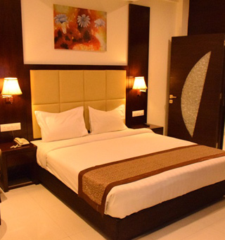 Best 3 star hotel in shirdi